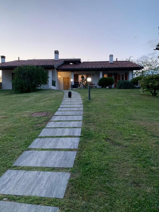 Casa Vacanze Al Capriano Appartamento Lampone Cantello Zewnętrze zdjęcie